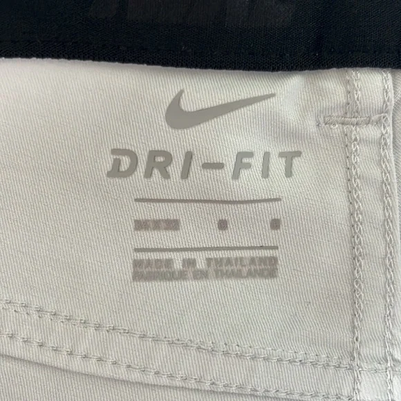 Men’s Nike Dri-FIT Repel 5 pocket Slim Fit Golf Pant size 34x32 - Picture 3 of 3